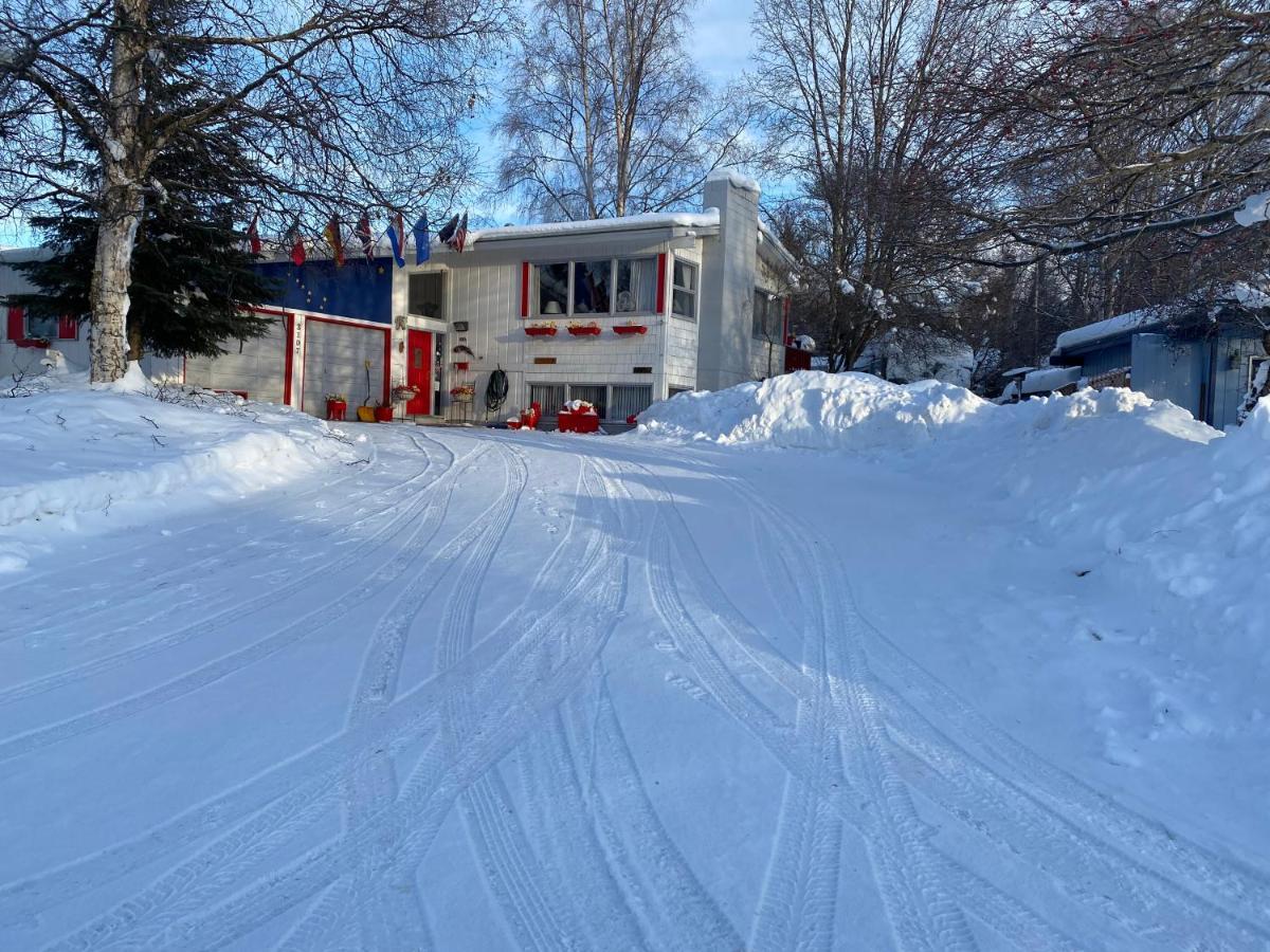 Alaska European Bed & Breakfast Anchorage Exterior photo