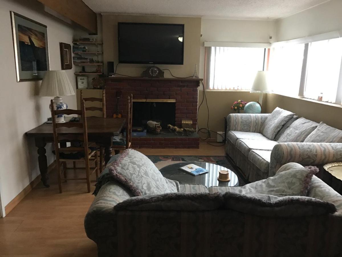 Alaska European Bed & Breakfast Anchorage Exterior photo